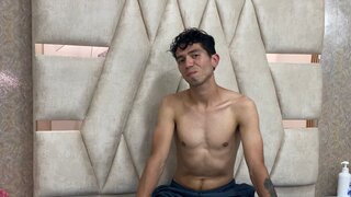 JonasHiltom